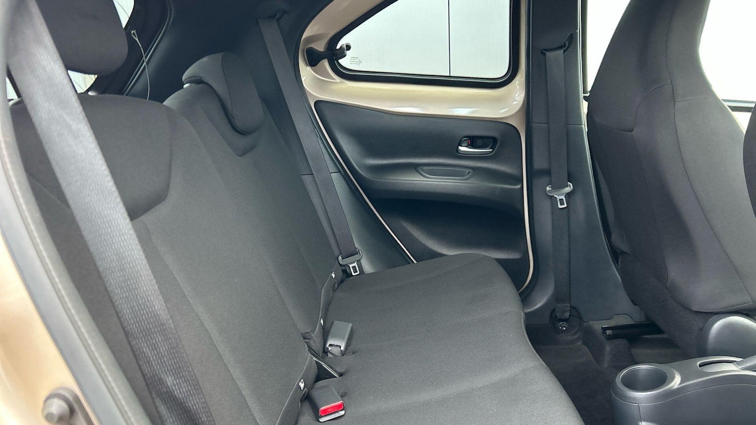 Used Toyota Aygo X 2023 for sale - 77624956: Photo 16