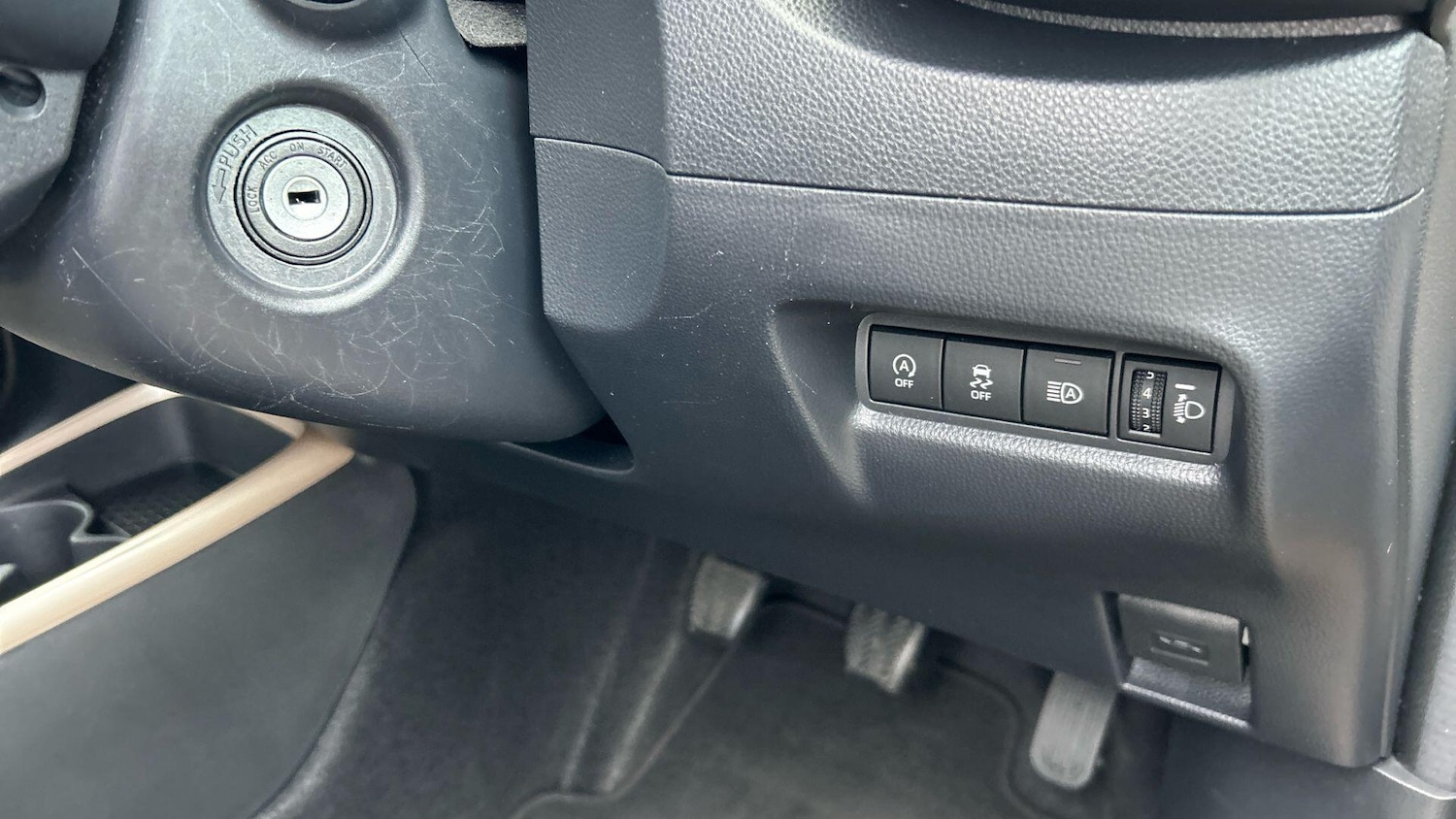 Used Toyota Aygo X 2023 for sale - 77624956: Photo 34