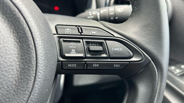 Used Toyota Yaris for sale - 76026738: Photo 36