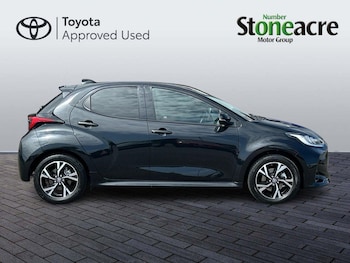 Used Toyota Yaris for sale - 76026738: Photo 4