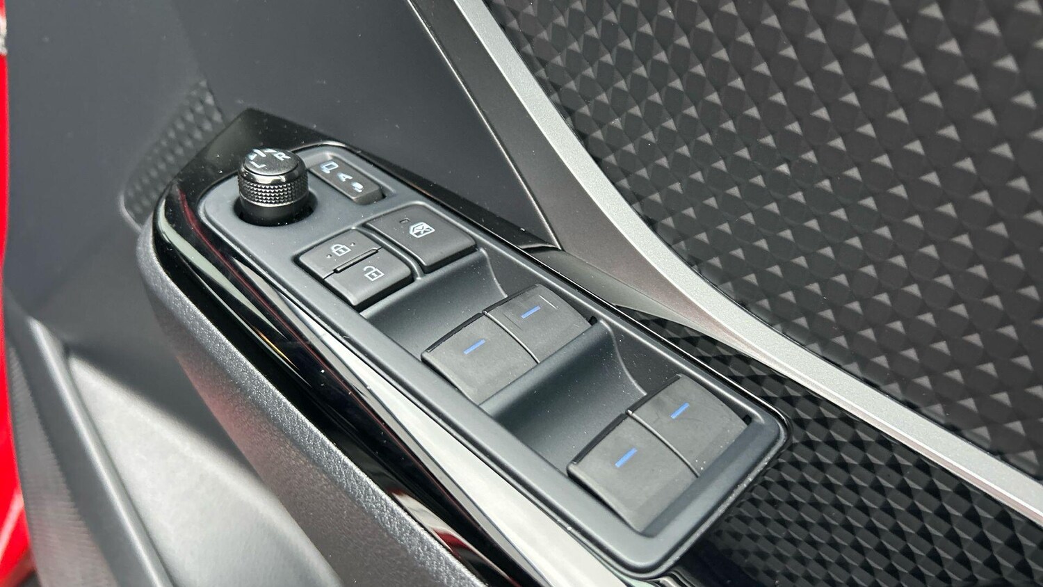 Used Toyota C-HR 2022 for sale - 77525070: Photo 38