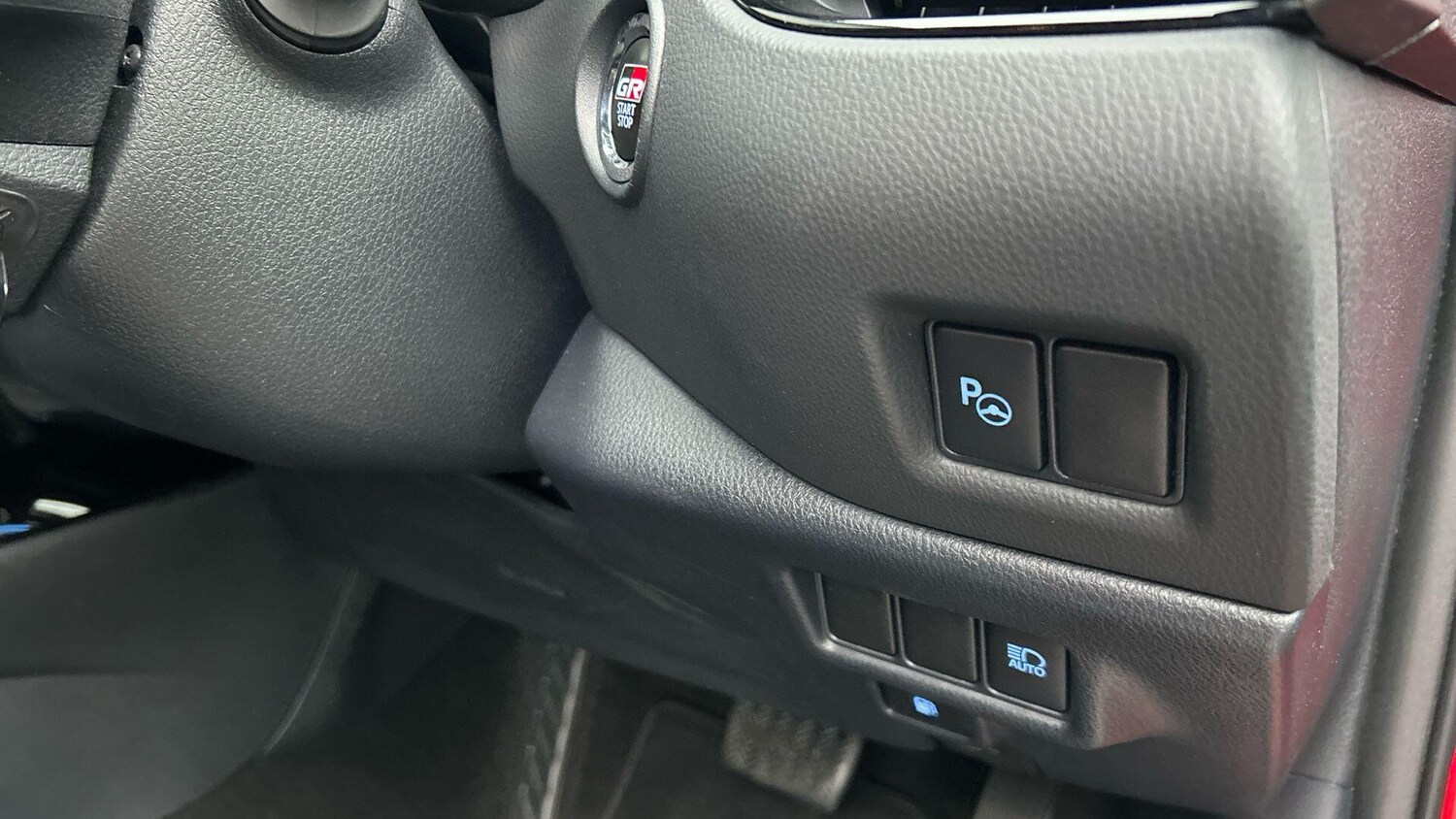 Used Toyota C-HR 2022 for sale - 77525070: Photo 39