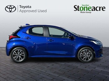 Used Toyota Yaris 2023 for sale - 78301808: Photo