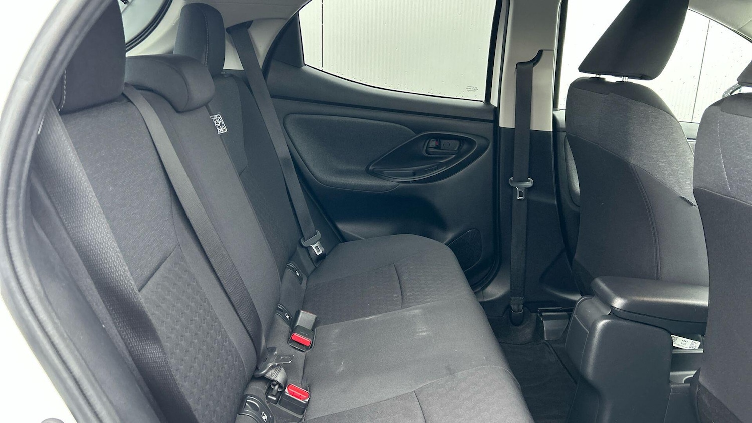 Used Toyota Yaris 2022 for sale - 77238463: Photo 16