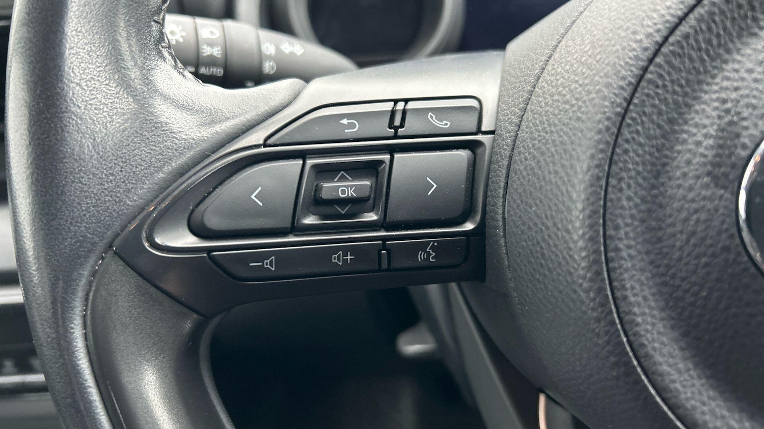 Used Toyota Yaris 2022 for sale - 77238463: Photo 35