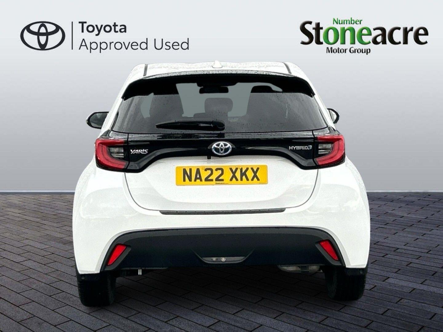 Used Toyota Yaris 2022 for sale - 77238463: Photo 4