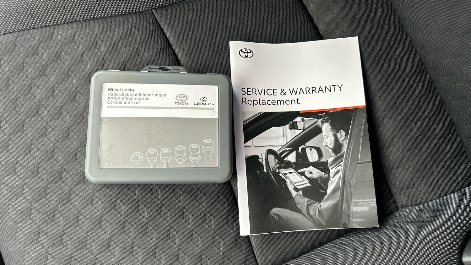 Used Toyota Yaris 2022 for sale - 77238463: Photo 40