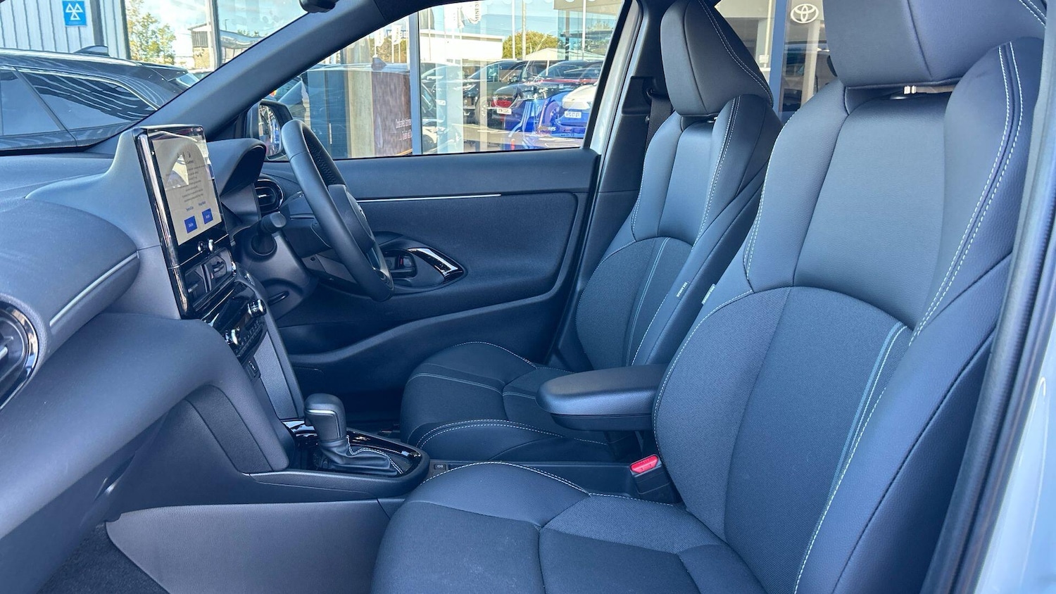 Used Toyota Yaris Cross 2025 for sale - 76714523: Photo 14