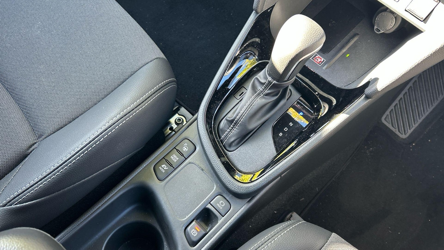 Used Toyota Yaris Cross 2025 for sale - 76714523: Photo 30