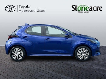 Used Toyota Yaris 2022 for sale - 75857472: Photo