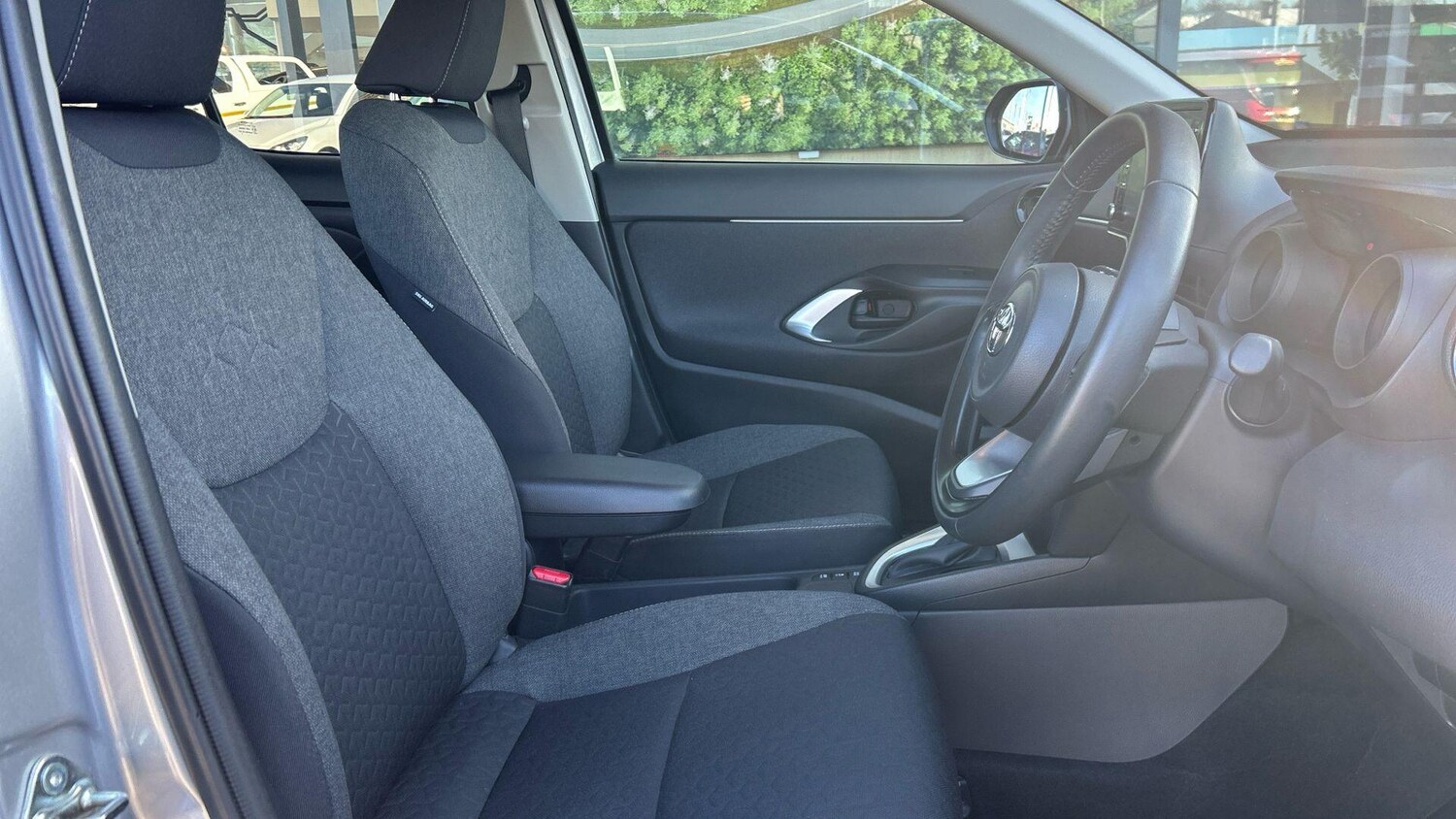 Used Toyota Yaris Cross 2023 for sale - 77939987: Photo 15