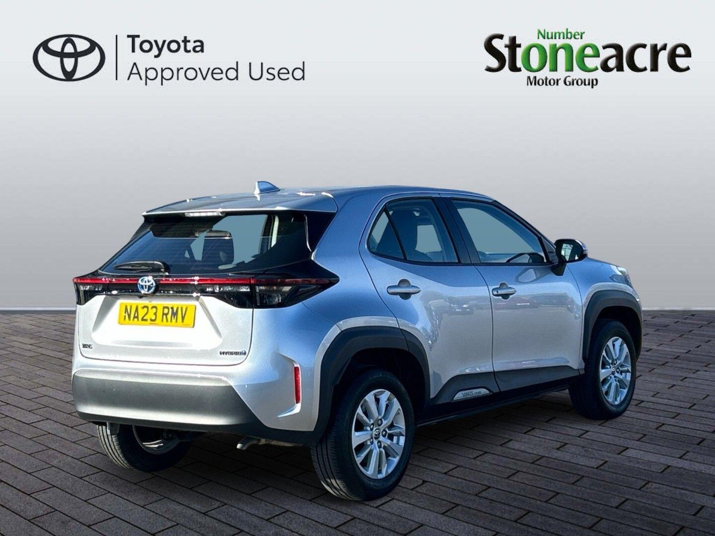 Used Toyota Yaris Cross 2023 for sale - 77939987: Photo 3