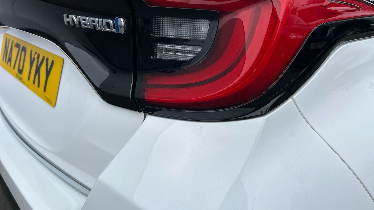 Used Toyota Yaris 2021 for sale - 76936344: Photo 46