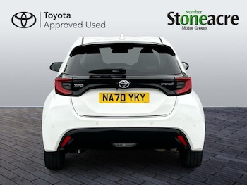 Used Toyota Yaris 2021 for sale - 76936344: Photo