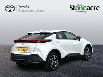 Used Toyota C-HR 2025 for sale - 78562502: Photo