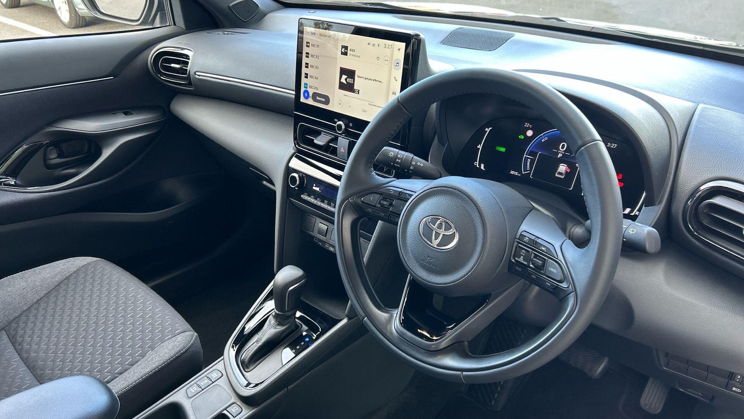 Used Toyota Yaris Cross 2025 for sale - 76059286: Photo 12