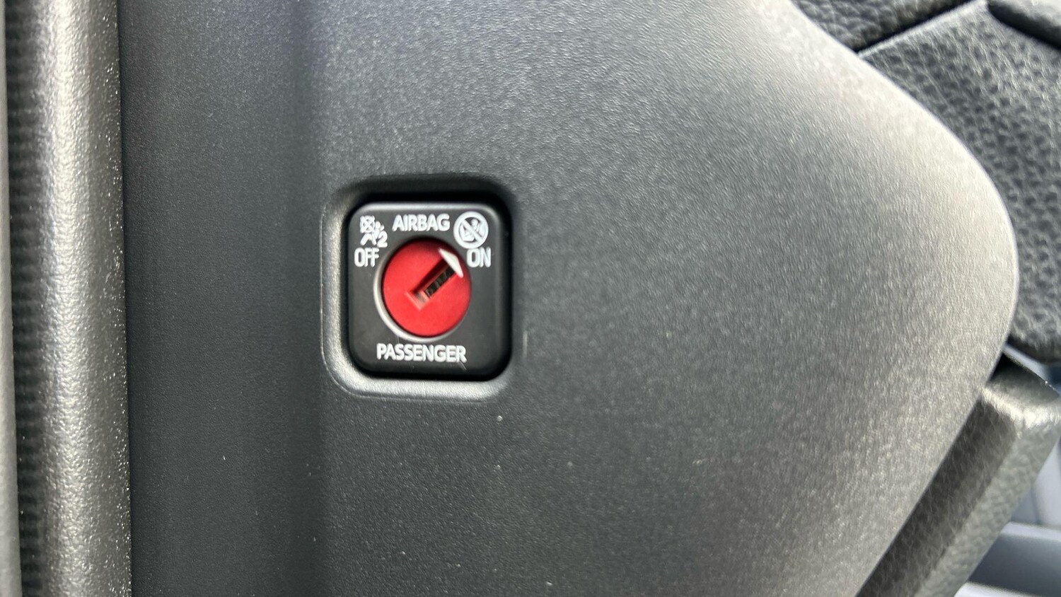 Used Toyota Yaris Cross 2025 for sale - 76059286: Photo 42