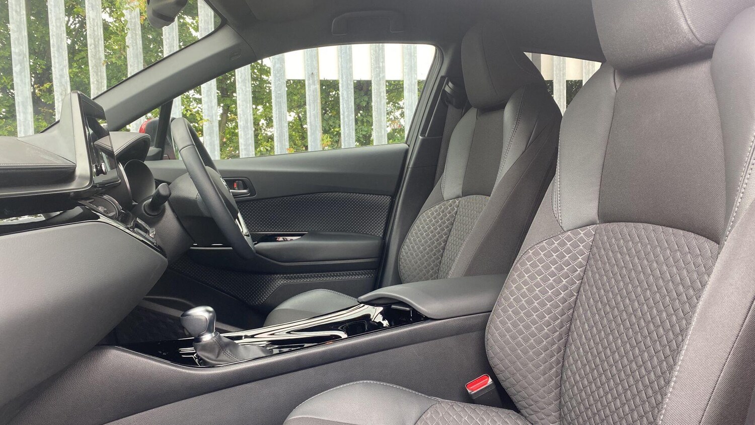 Used Toyota C-HR 2023 for sale - 77784167: Photo 13