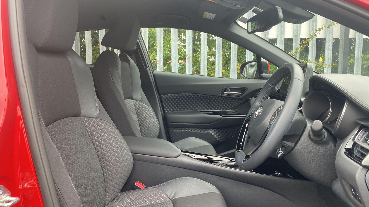 Used Toyota C-HR 2023 for sale - 77784167: Photo 14