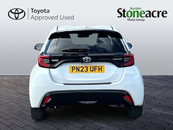 Used Toyota Yaris 2023 for sale - 78622480: Photo