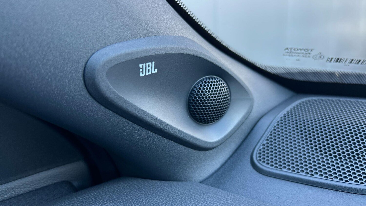 Used Toyota Yaris Cross 2025 for sale - 77768113: Photo 30