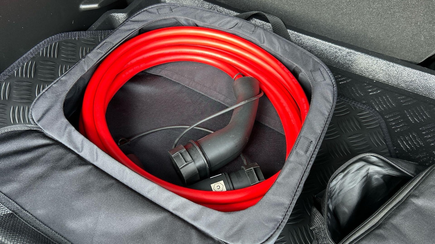 Used Peugeot 2008 2024 for sale - 77970347: Photo 50