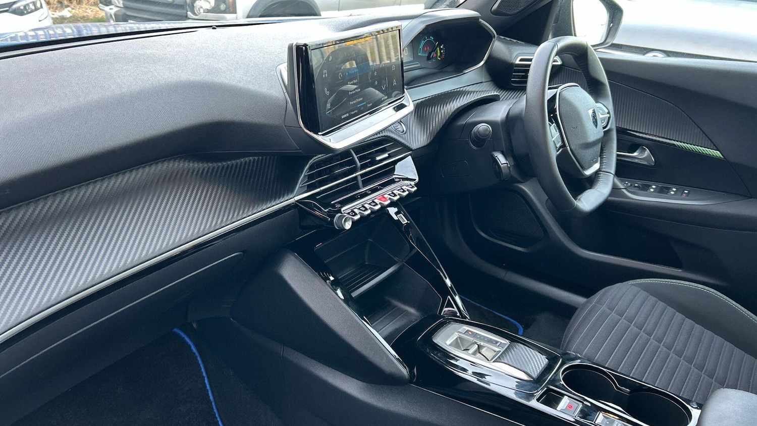 Used Peugeot 2008 2024 for sale - 77970347: Photo 51