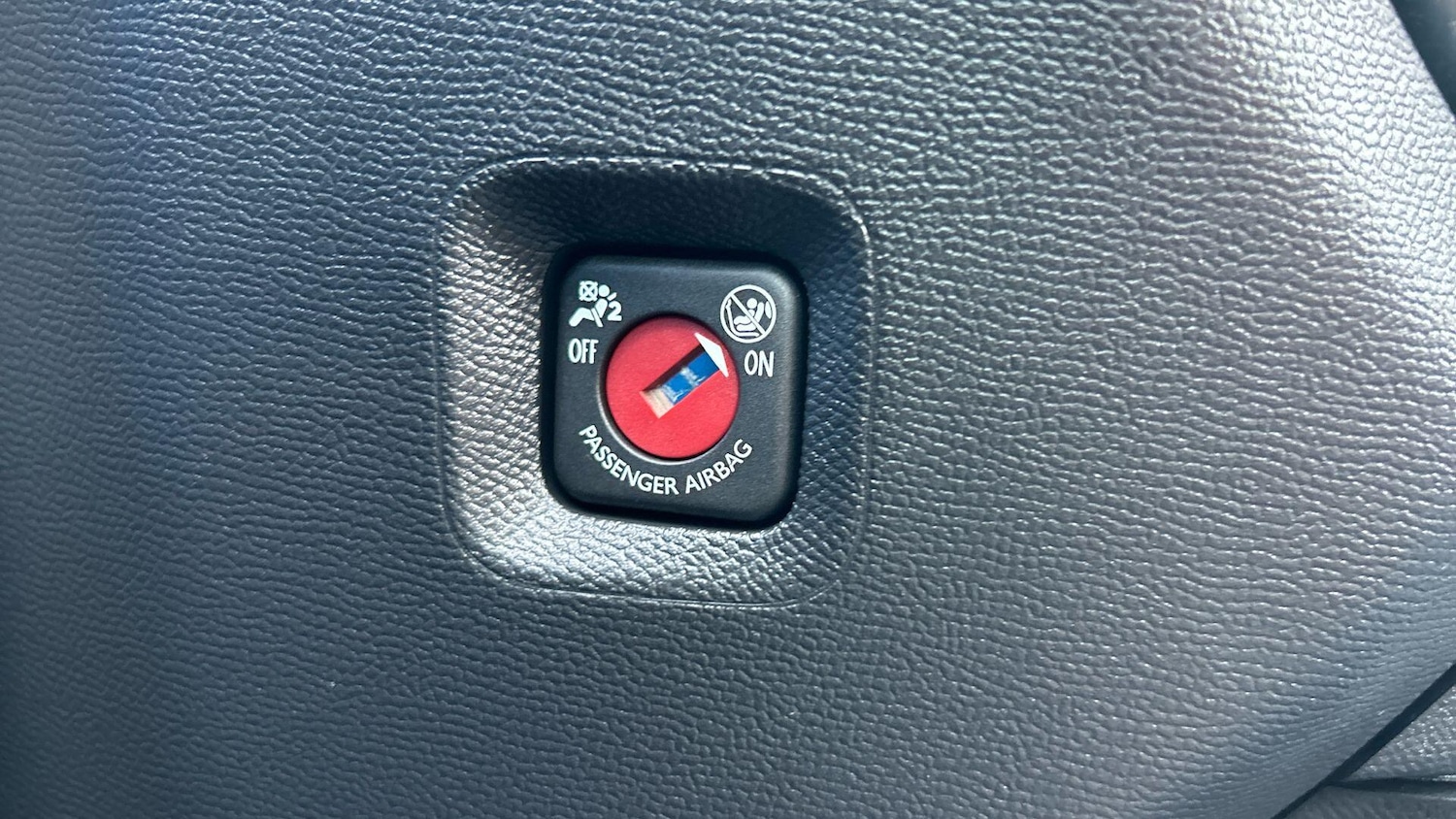 Used Peugeot 2008 2024 for sale - 77970347: Photo 52