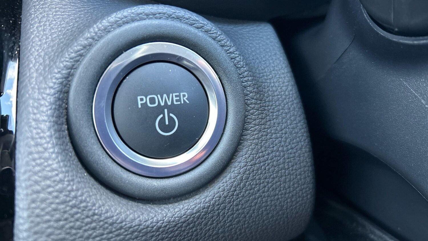 Used Toyota Yaris Cross 2025 for sale - 77657634: Photo 26