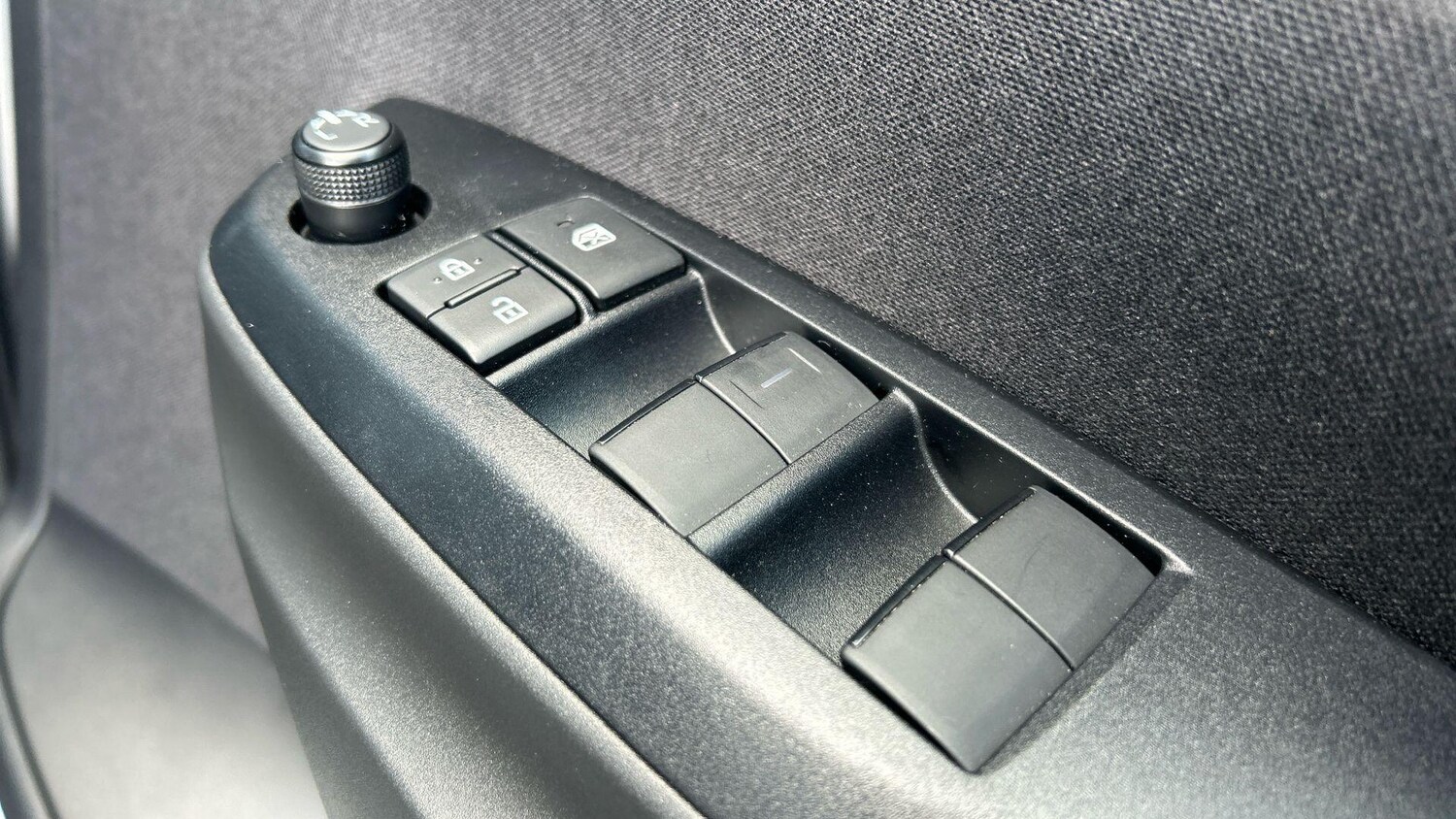 Used Toyota Yaris Cross 2025 for sale - 77657634: Photo 34