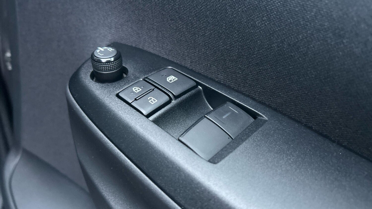 Used Toyota Yaris 2022 for sale - 77574651: Photo 36