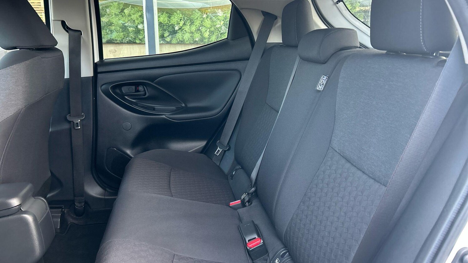 Used Toyota Yaris 2022 for sale - 77412148: Photo 17