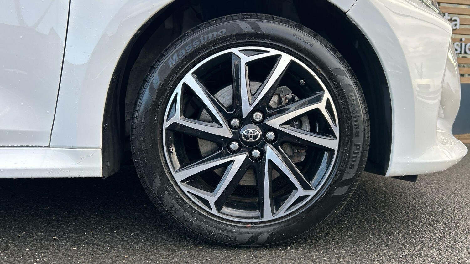 Used Toyota Yaris 2022 for sale - 77412148: Photo 19