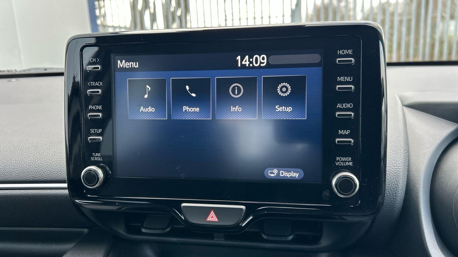 Used Toyota Yaris 2022 for sale - 77412148: Photo 26