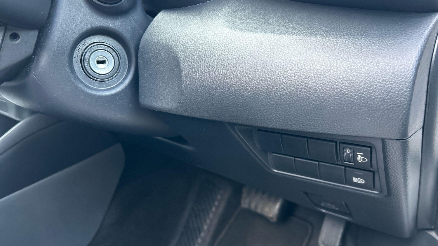 Used Toyota Yaris 2022 for sale - 77412148: Photo 37