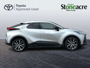 Used Toyota C-HR 2024 for sale - 74700143: Photo