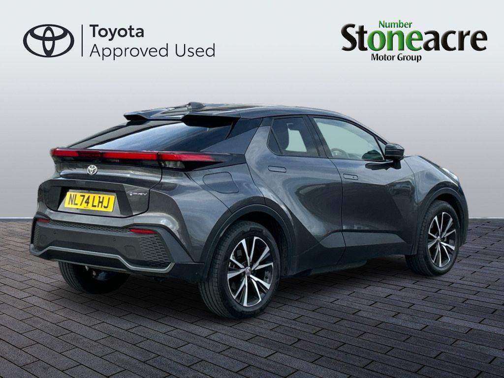 Used Toyota C-HR 2024 for sale - 76441050: Photo 5