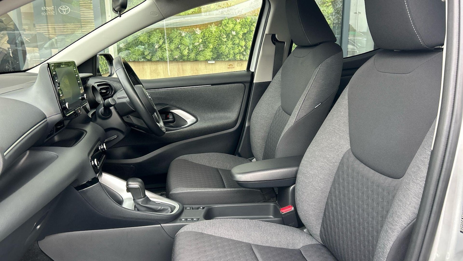 Used Toyota Yaris 2020 for sale - 76965529: Photo 14