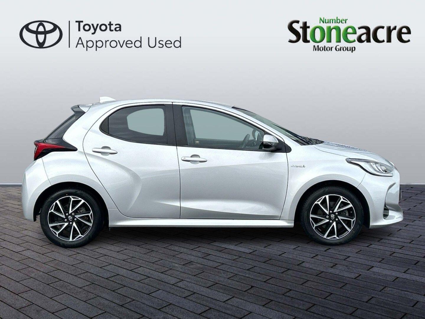 Used Toyota Yaris 2020 for sale - 76965529: Photo 2
