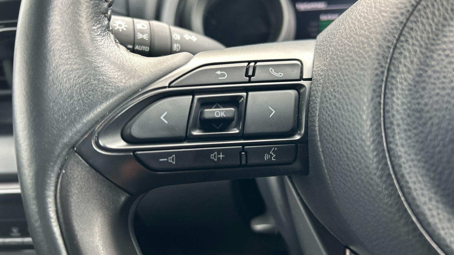 Used Toyota Yaris 2020 for sale - 76965529: Photo 33