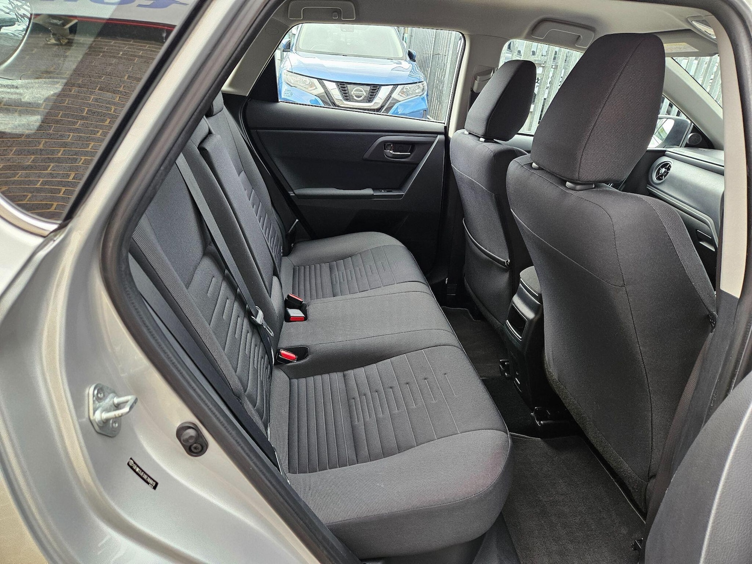 Used Toyota Auris 2016 for sale - 77709500: Photo 18