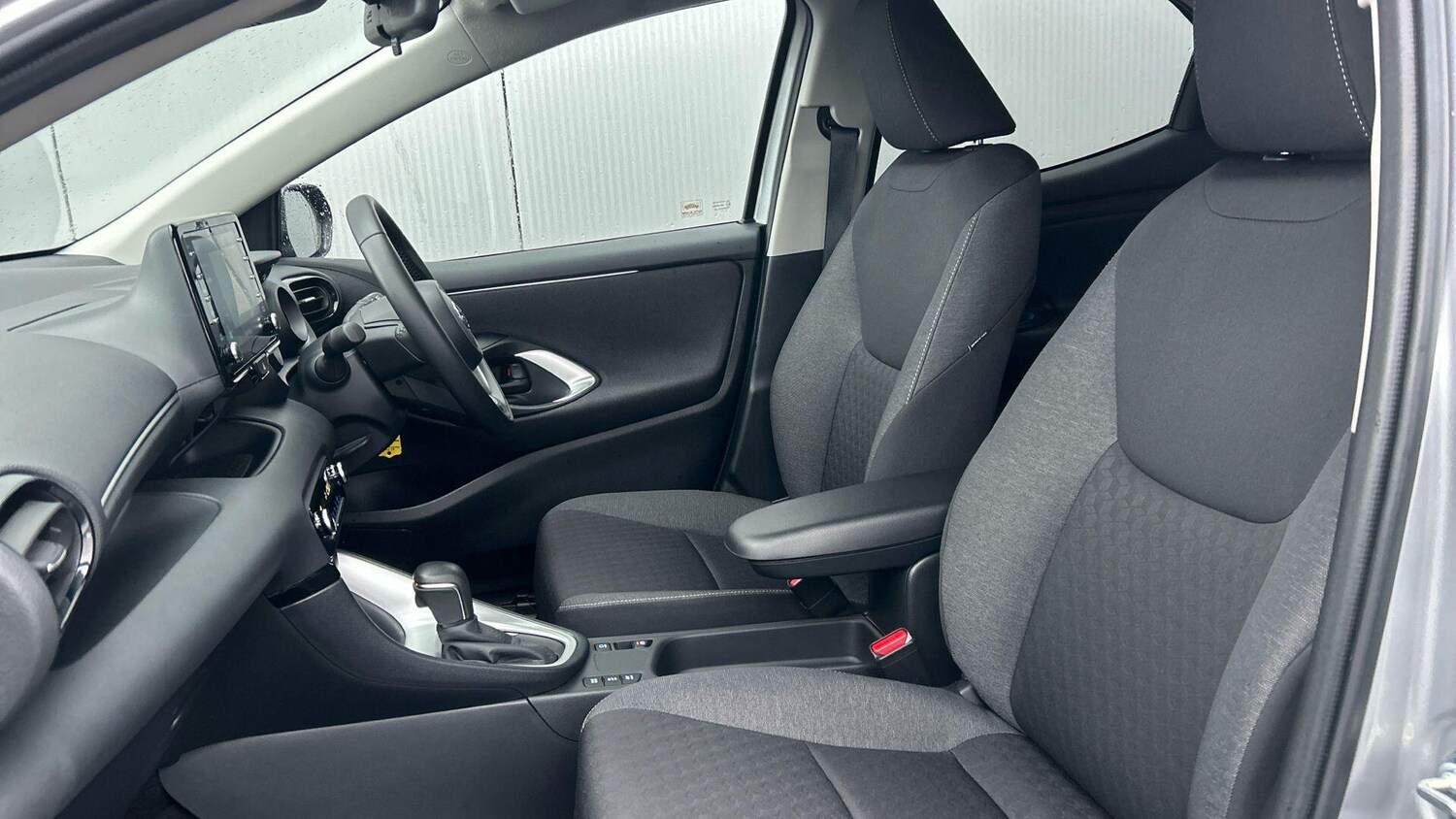 Used Toyota Yaris 2022 for sale - 78185662: Photo 14