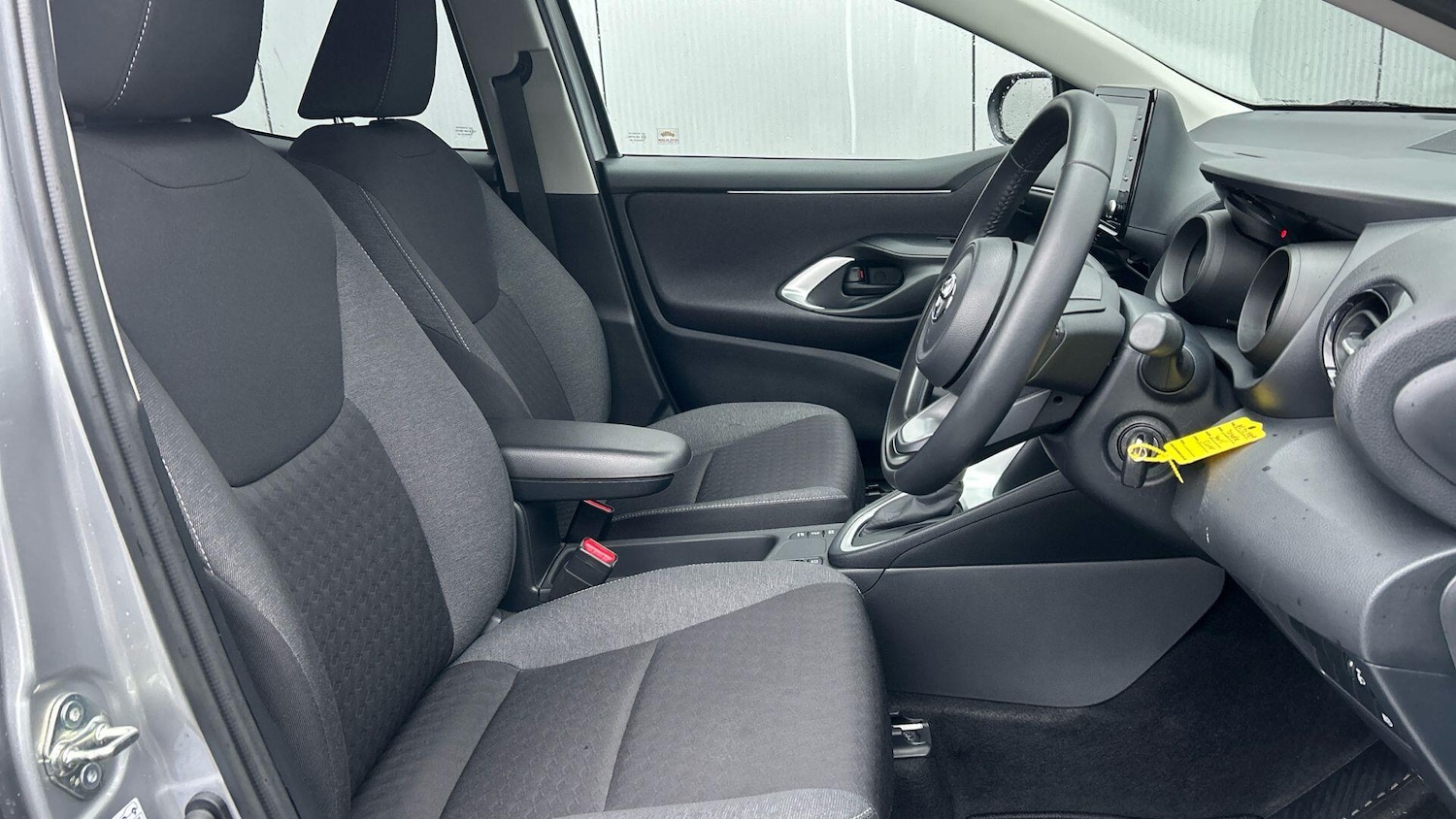 Used Toyota Yaris 2022 for sale - 78185662: Photo 15