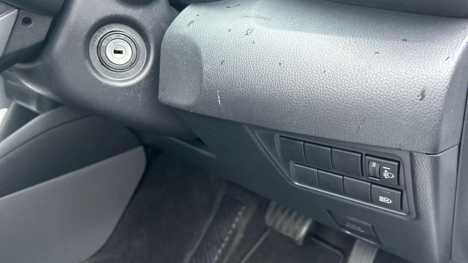 Used Toyota Yaris 2022 for sale - 78185662: Photo 37