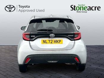 Used Toyota Yaris 2022 for sale - 78185662: Photo