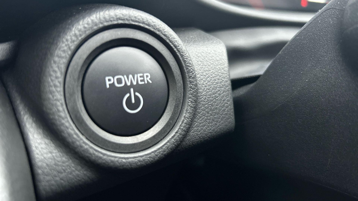 Used Toyota C-HR 2025 for sale - 76701322: Photo 35