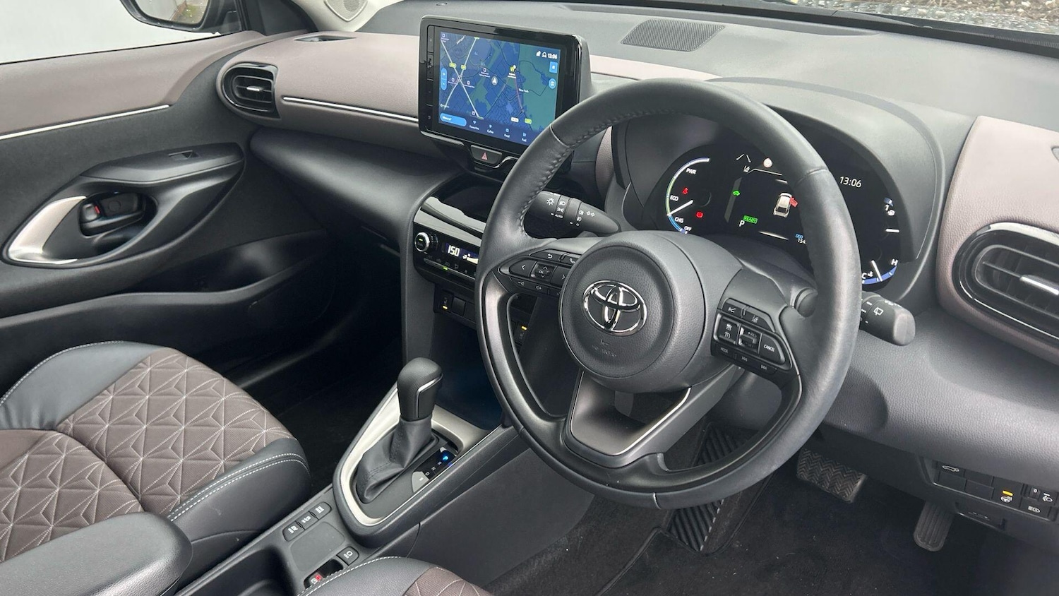 Used Toyota Yaris Cross 2022 for sale - 77376173: Photo 10