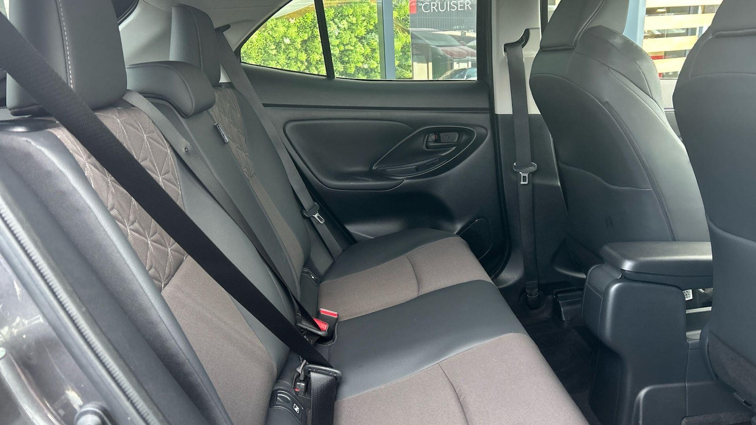 Used Toyota Yaris Cross 2022 for sale - 77376173: Photo 16