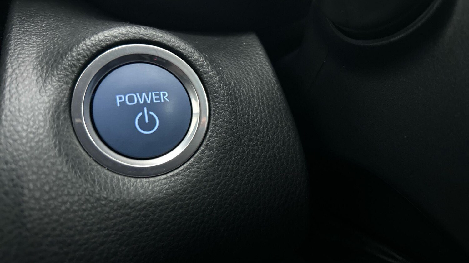 Used Toyota Yaris Cross 2023 for sale - 77574427: Photo 36