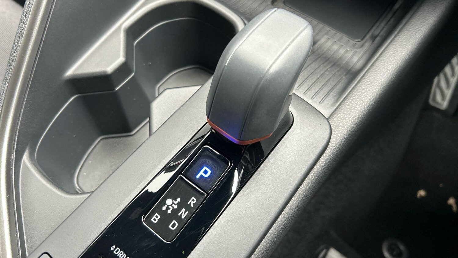 Used Toyota C-HR for sale - 77625754: Photo 32